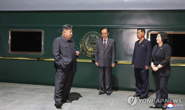 김정은, 중국 전승절 참석차 전용열차로 출발