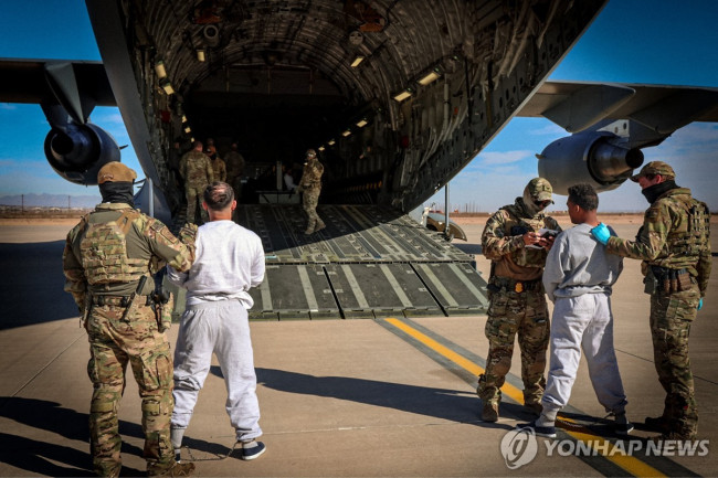 미국에서 추방되는 마약 카르텔 트렌데아과라(TdA) 조직원