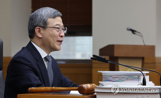 이동원 양형위원장