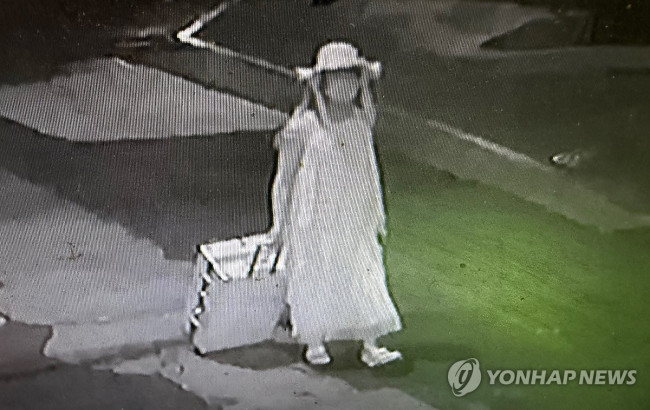 여장한 중국인 유학생 살해 피의자
