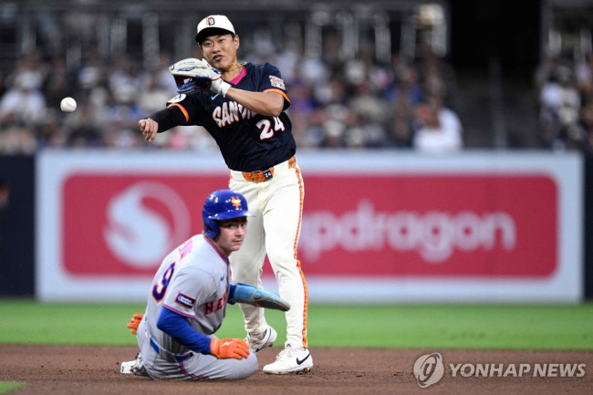3경기 만에 선발로 출전한 송성문