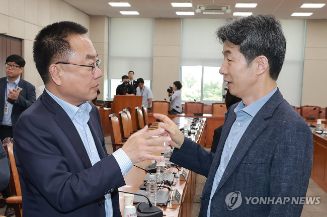 대화하는 선관위 국조특위 여야 간사